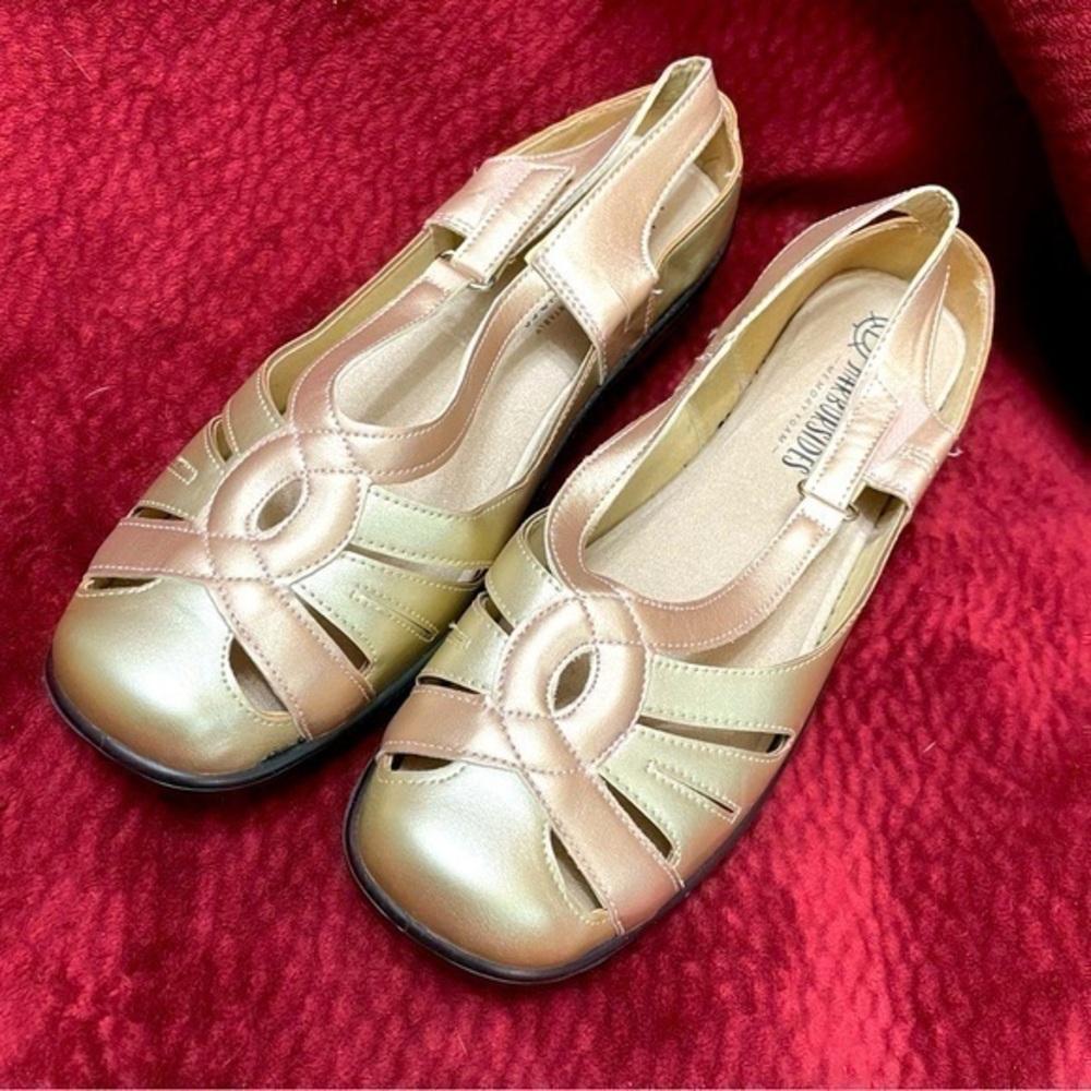 NWOT Memory Foam Harborsides Rose Gold Slip On Summer Sandals Shoes Cushioned 10